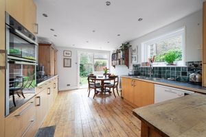 Photo 11- click for photo gallery